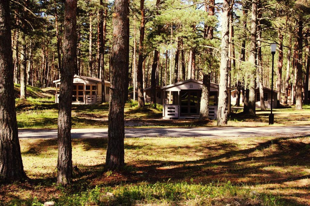 Valgeranna Puhkekeskus Hotel Buitenkant foto