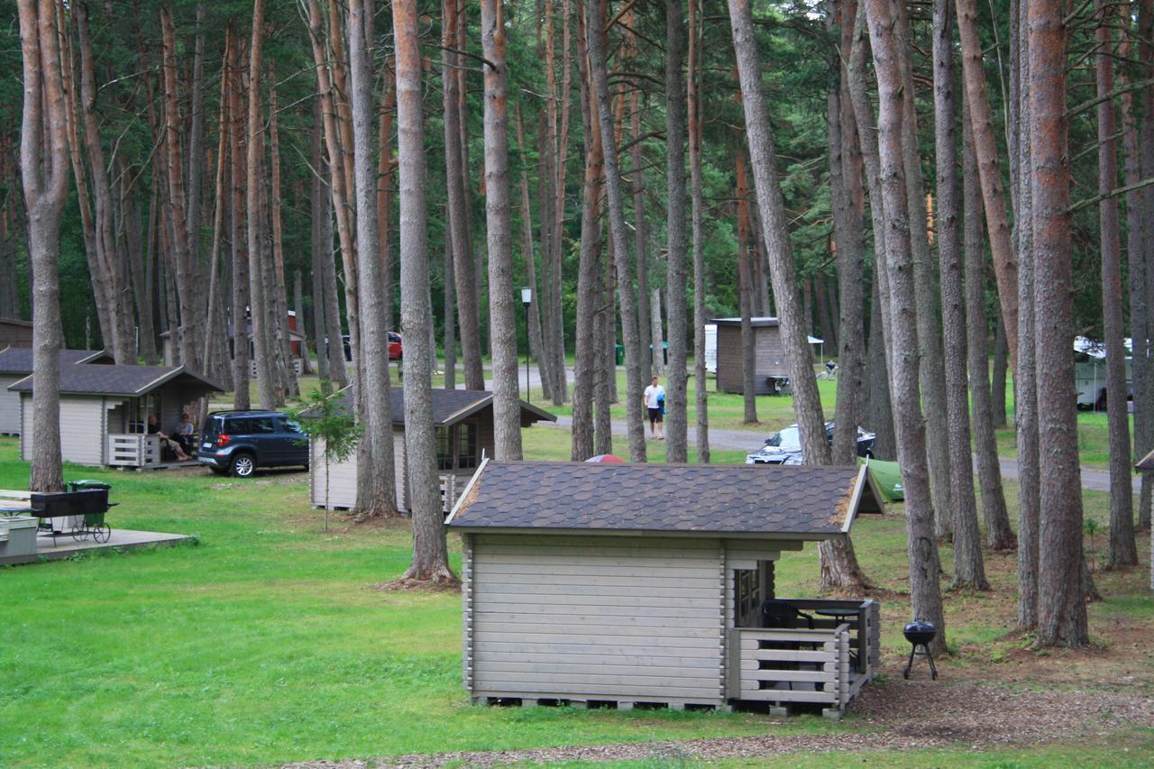 Valgeranna Puhkekeskus Hotel Buitenkant foto